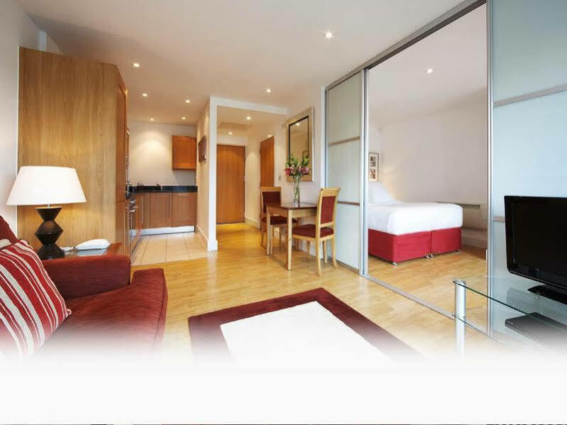 Marlin Apartments Stratford London Luaran gambar